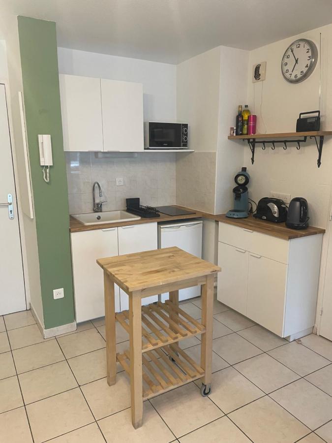 Charmant Appartement Cosy Sur Sete Proche De Toutes Commodites, Parking Prive Sète Exterior foto