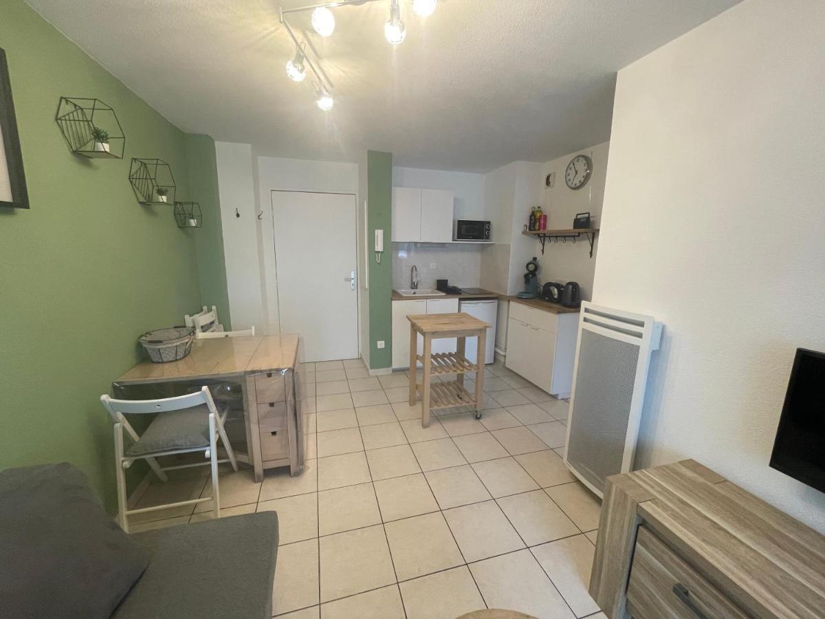 Charmant Appartement Cosy Sur Sete Proche De Toutes Commodites, Parking Prive Sète Exterior foto